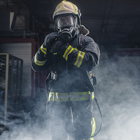 Feuerwehrleute sind bei Einsätzen krebserregenden Gefahrstoffen ausgesetzt.